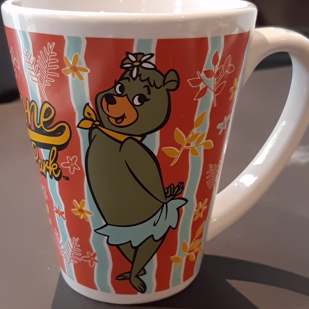 Jellystone Park Mug
